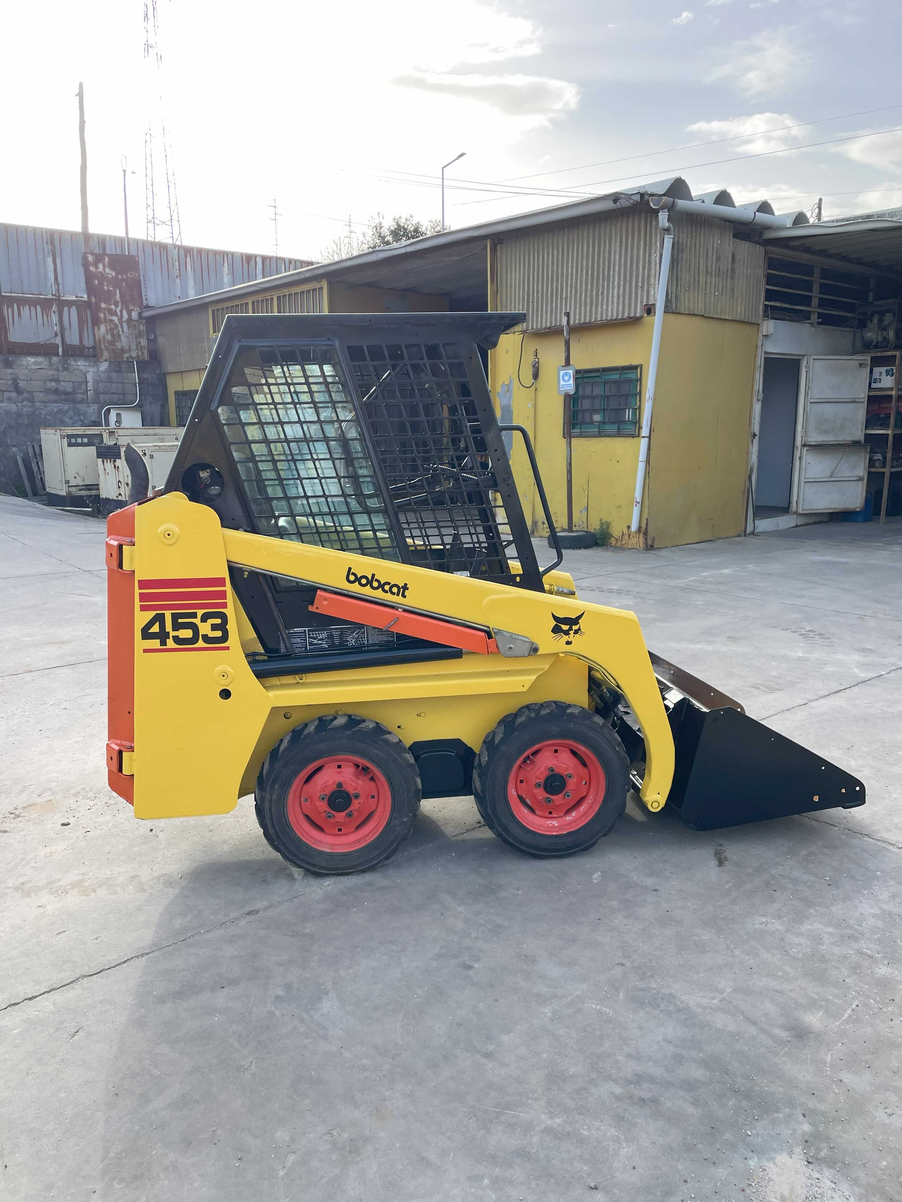 Mini pa Carregadora Bobcat 453