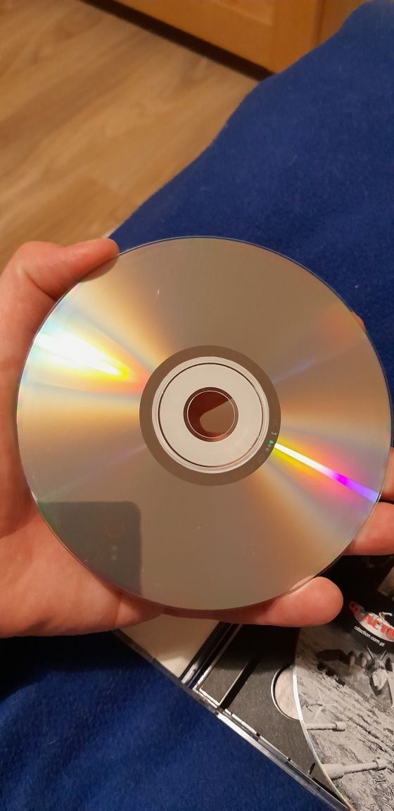 Płyty CD action styczeń 2001