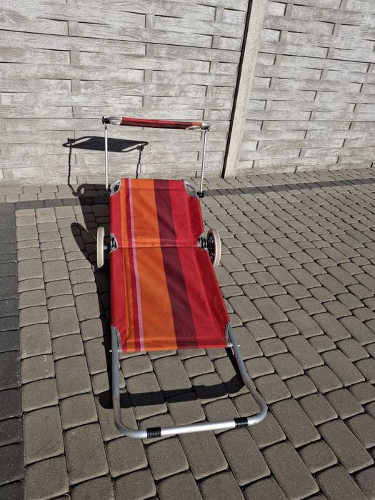 Leżak na kółkach z daszkiem regulowany Crivit