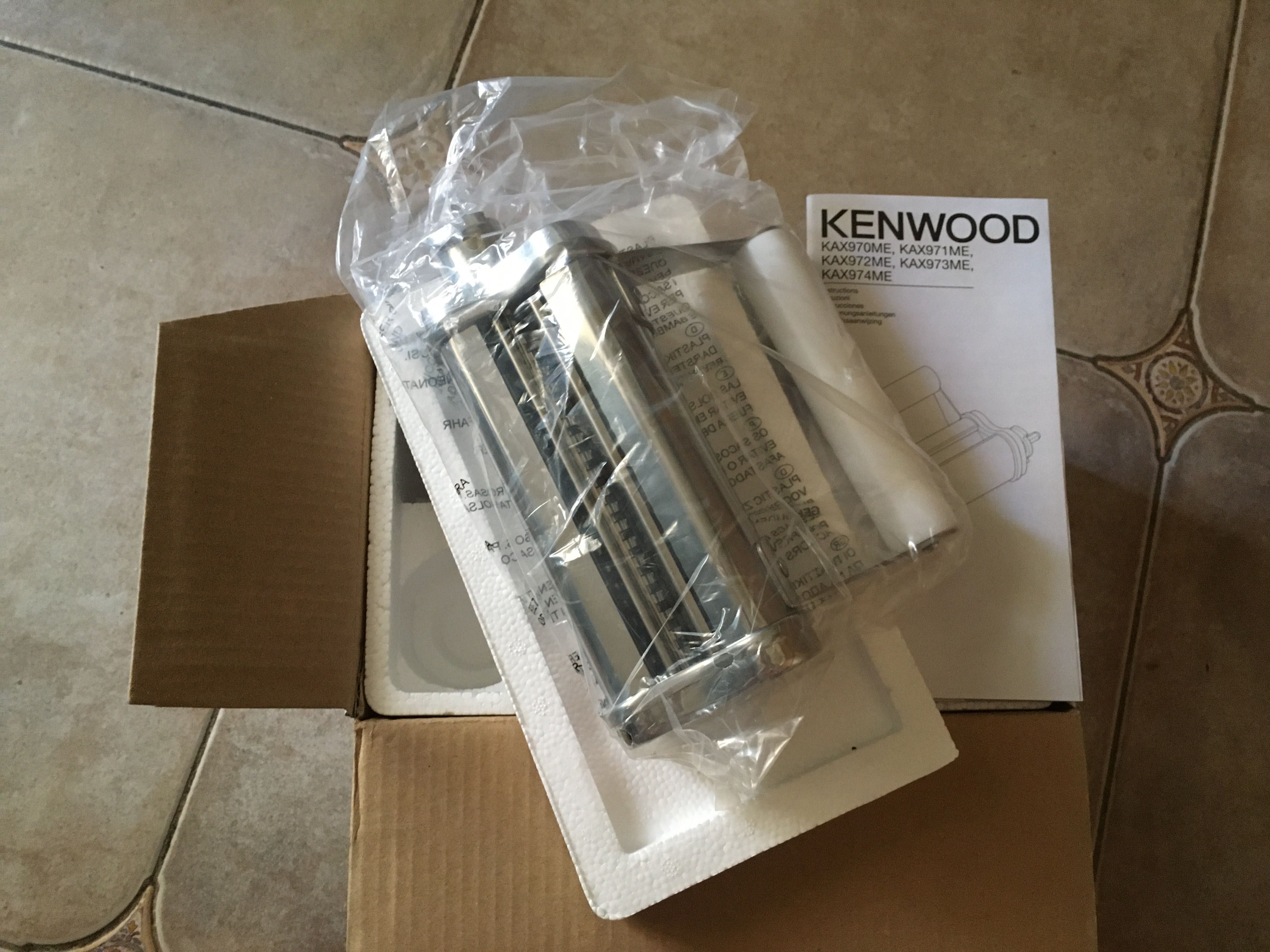 Акція -16%  Насадка для кухонного комбайна Kenwood AW20011015 Макароны