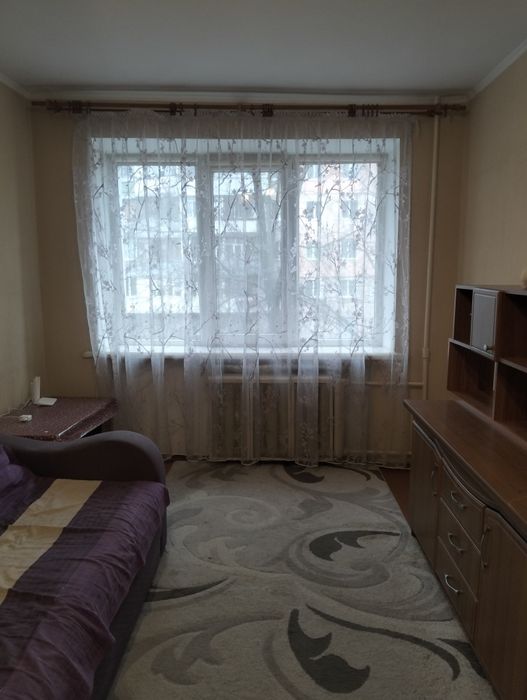 Здам 2-х кімнатну квартиру по вулиці Володимирівська.