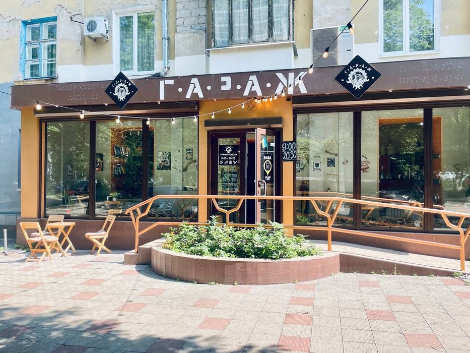 Прибуткове приміщення у центрі міста –65 м²! Власник.