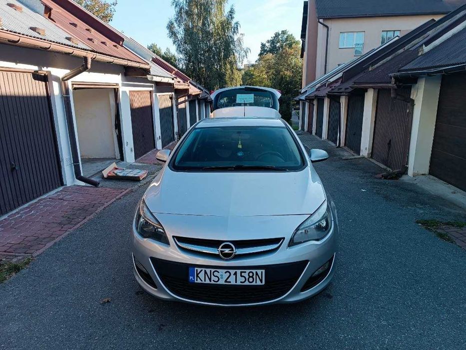 Opel Astra J. 1.7 CDTI 110 KM