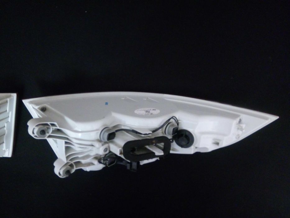 GX73-13404-AE Jaguar XE  Europe