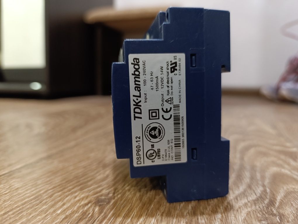 Импульсный блок питания TDK-Lambda DSP 60-12