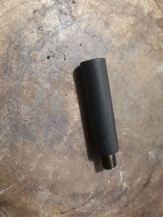 Nakrętka M906 na gumowe kule