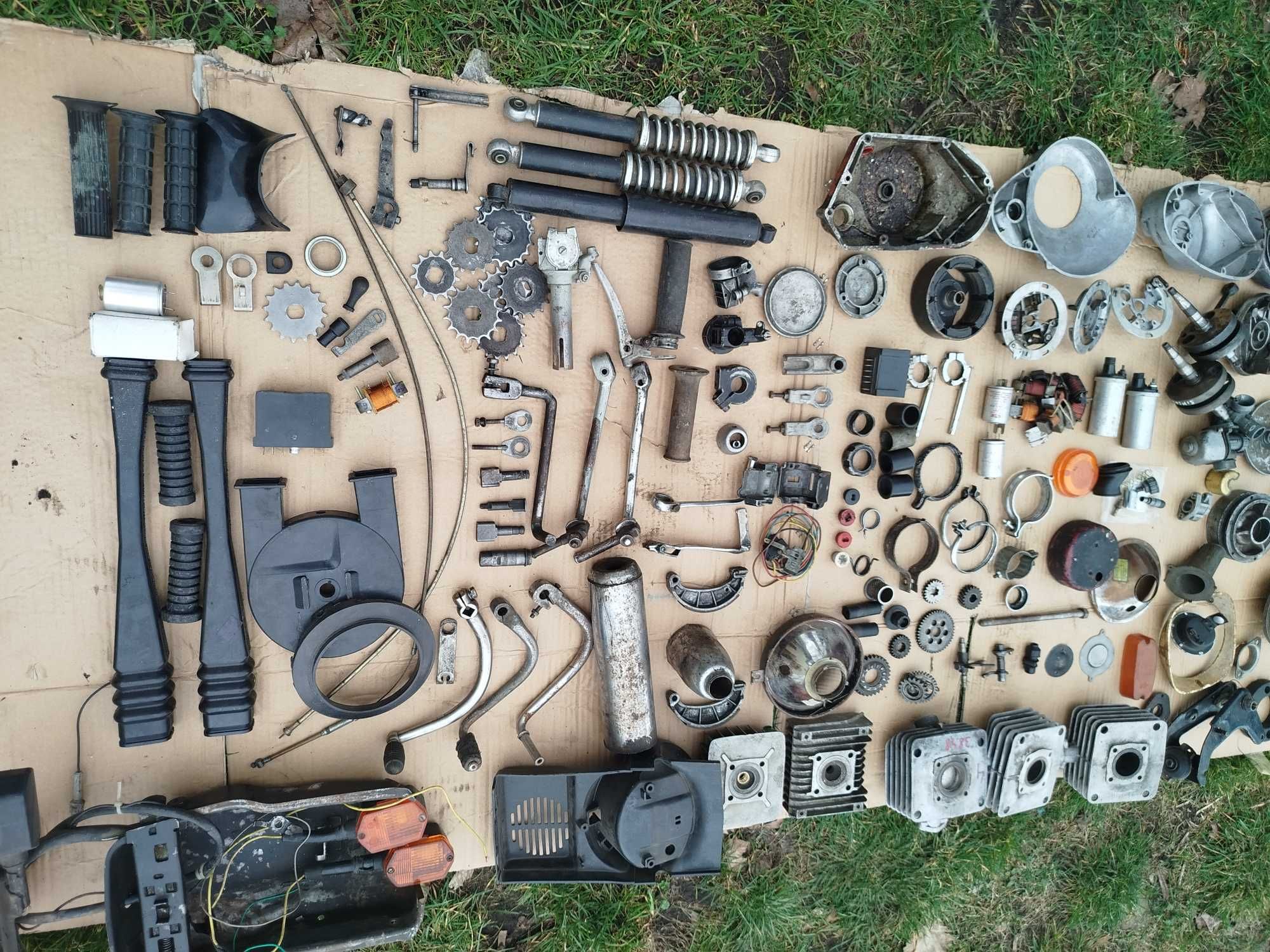 SIMSON cylinder kartery amortyzatory obejma bęben magneto manetka