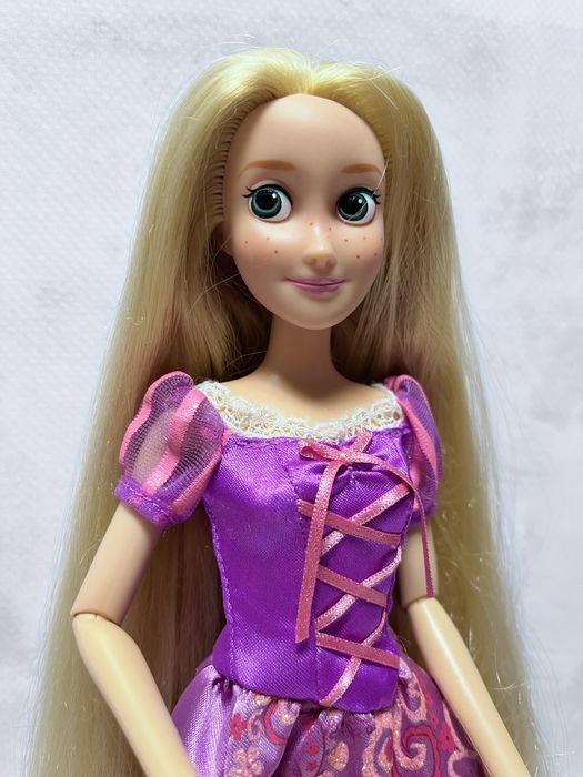 Рапунцель лялька Disney