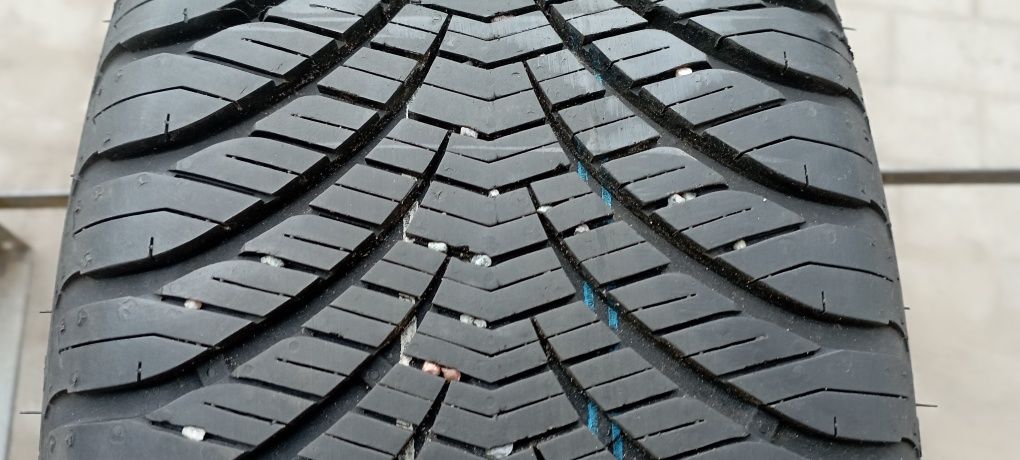 Opona DEMO 1szt 205/55/16 94H Goodyear Vector 4Seasons Gen 2 2023