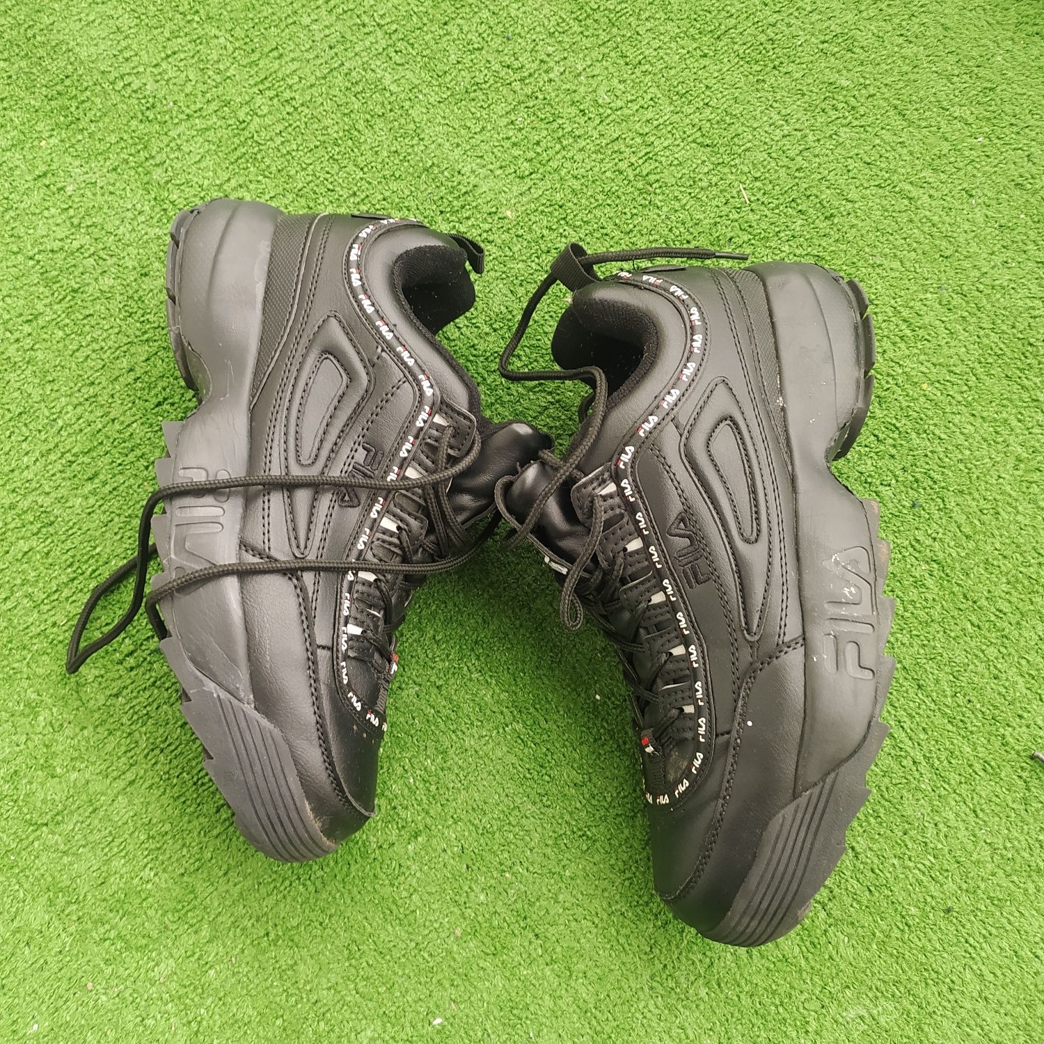 Buty fila rozmiar 40 dl wkl 26 cm