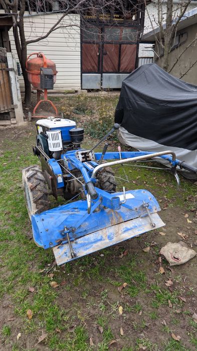 Мотоблок добриня 12 к.с