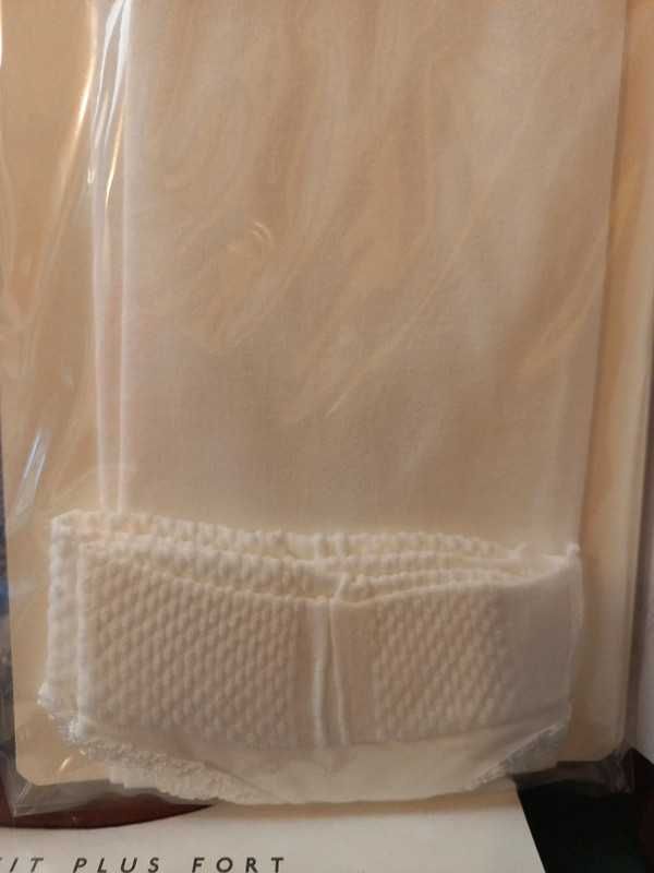 Białe rajstopy strip panty mikrofibra xs-s