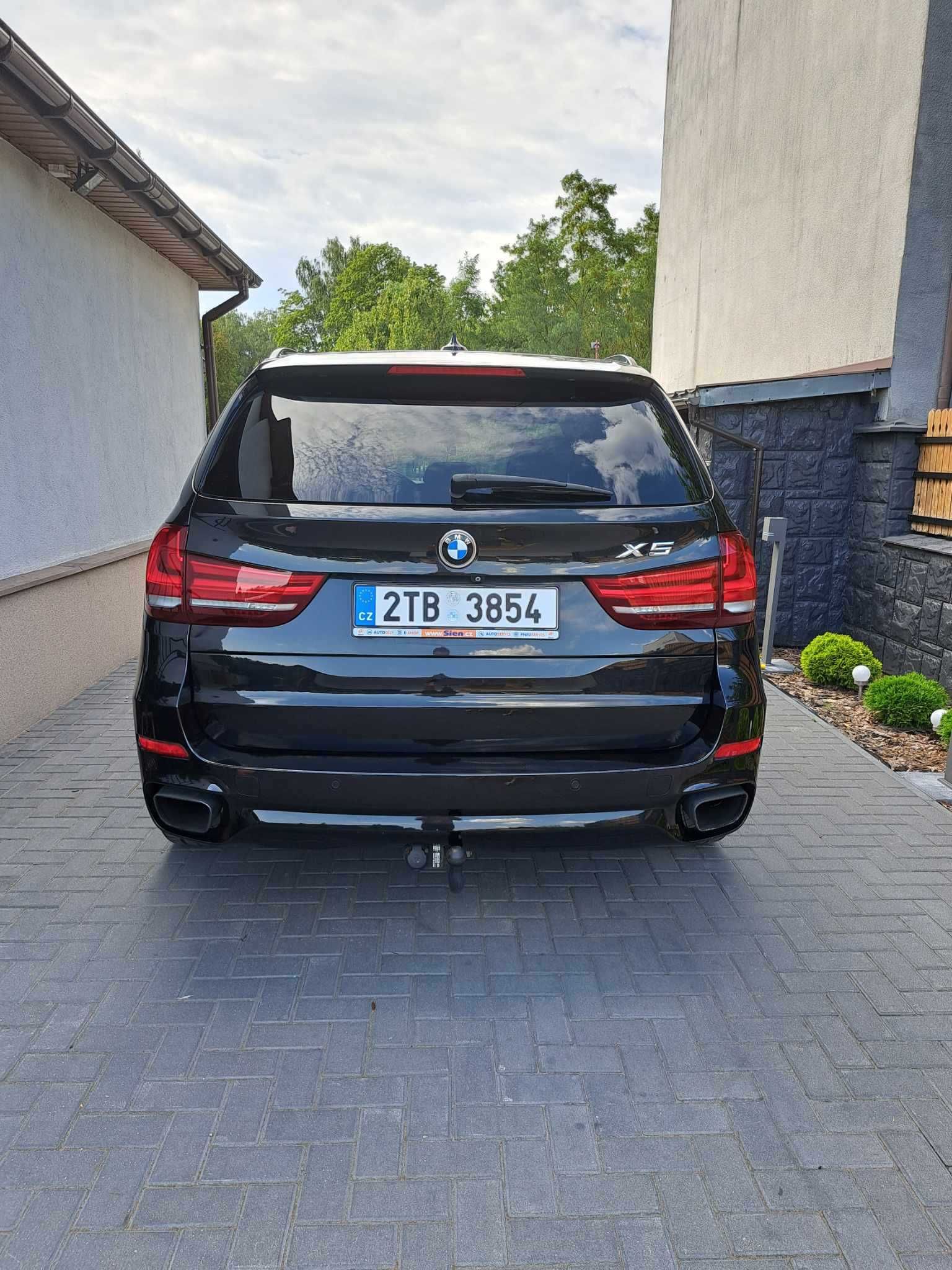 BMW x5 2014 r 7 osób 4.4 Benzyna