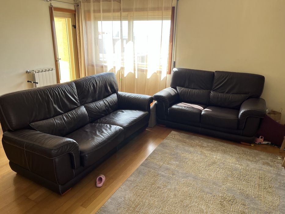 Sofas em pele em optimo estado
