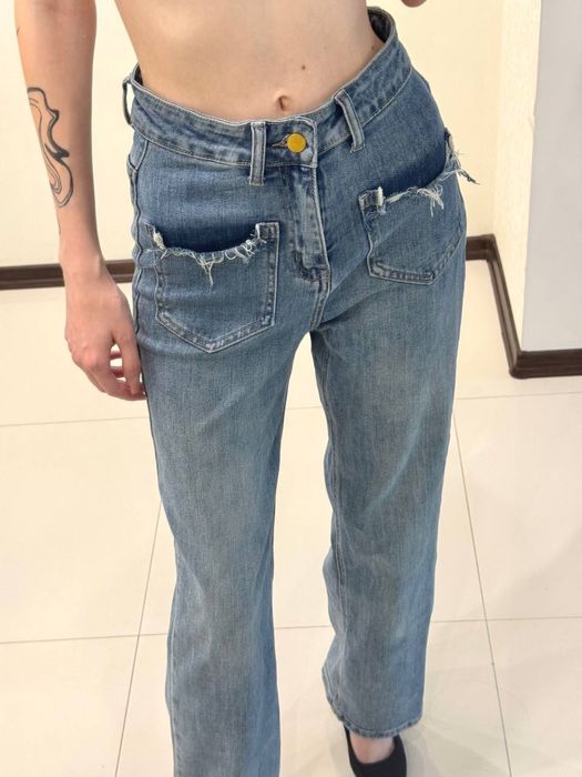 Джинси жіночі світлі та темні прямі та мом джинси