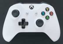 XBOX pad 1708 biały