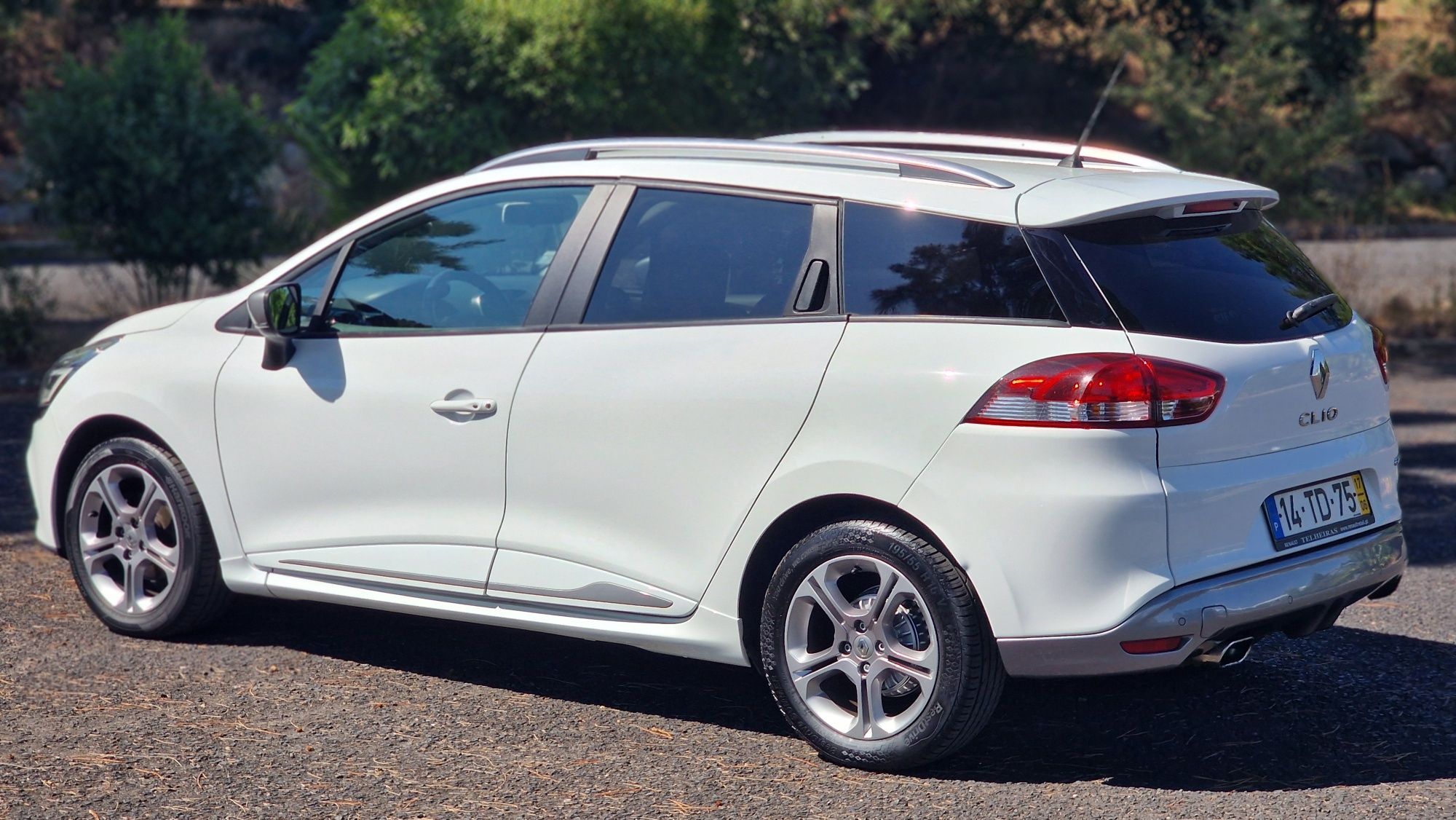 Renault Clio Sport Tourer GT Line 0.9
