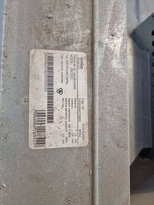 Piekarnik Amica Model EB 2000