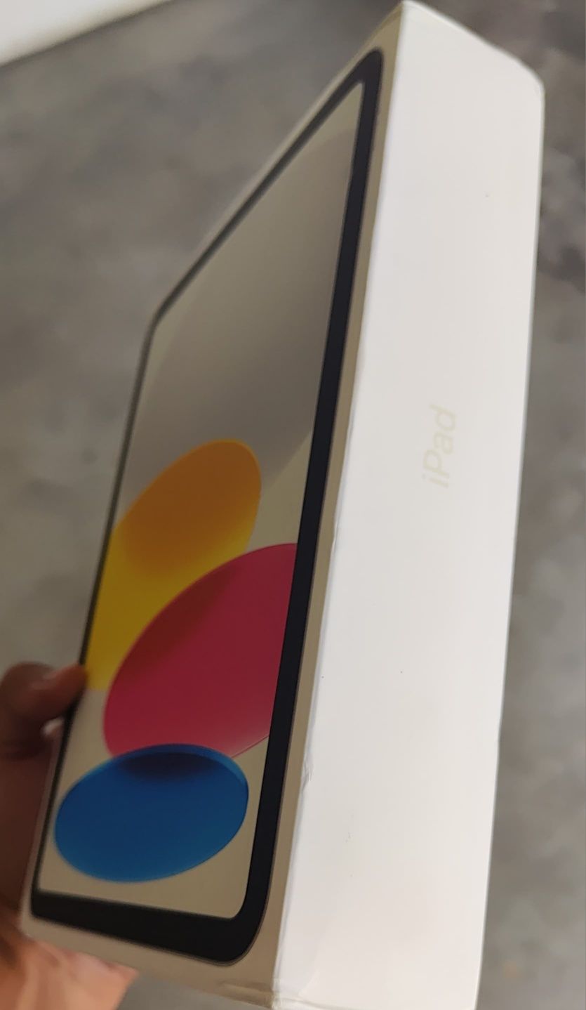 iPad 10th Gen 256GB, 64GB SELADO/NOVO. Troca/retoma. Garantia