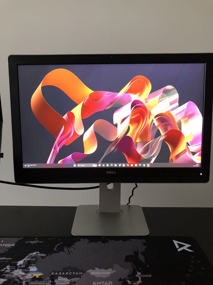 Монітор Dell UZ2315Hf 23” Full HD IPS вебкамерою, мікрофоном і тд
