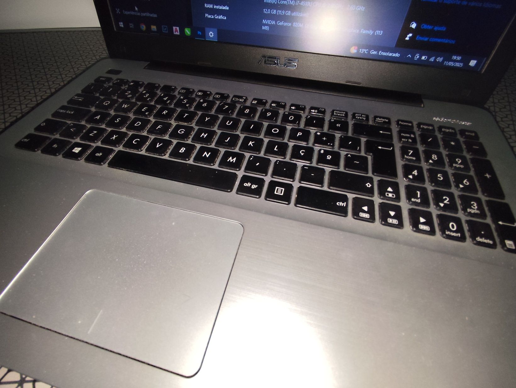 ASUS X555L Excelente estado