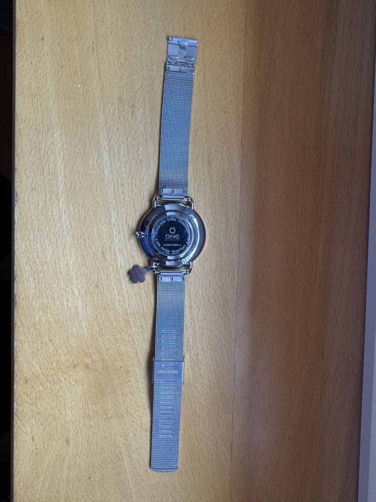 Vendo relogio ONE
