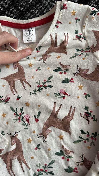 Новорічний костюм на дівчинку