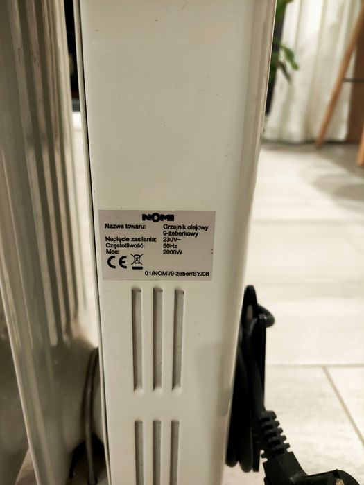 Grzejnik olejowy 2000W.