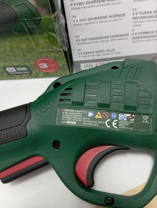 Акумуляторн ножиці PGAS 14 A1, Секатор акумулятор садовий Parkside