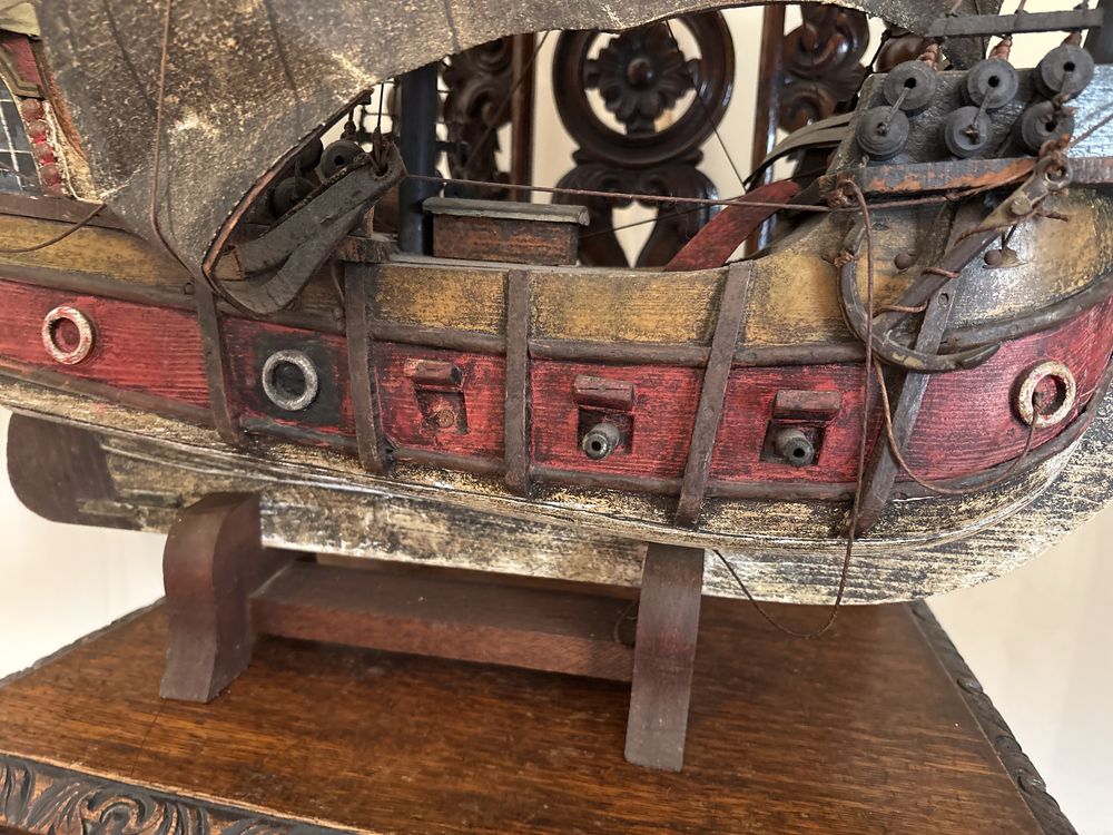 Barco santa maria muito antigo