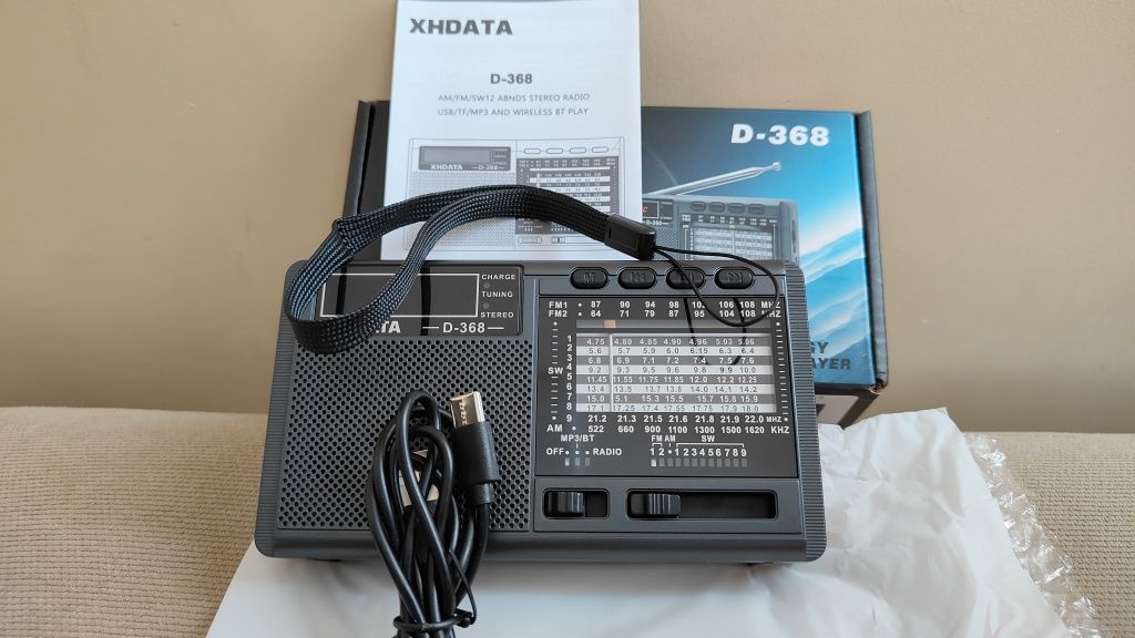 Радіоприймач XHDATA D-368 FM/AM/SW/УКХ MP3, Bluetooth, акумулятор