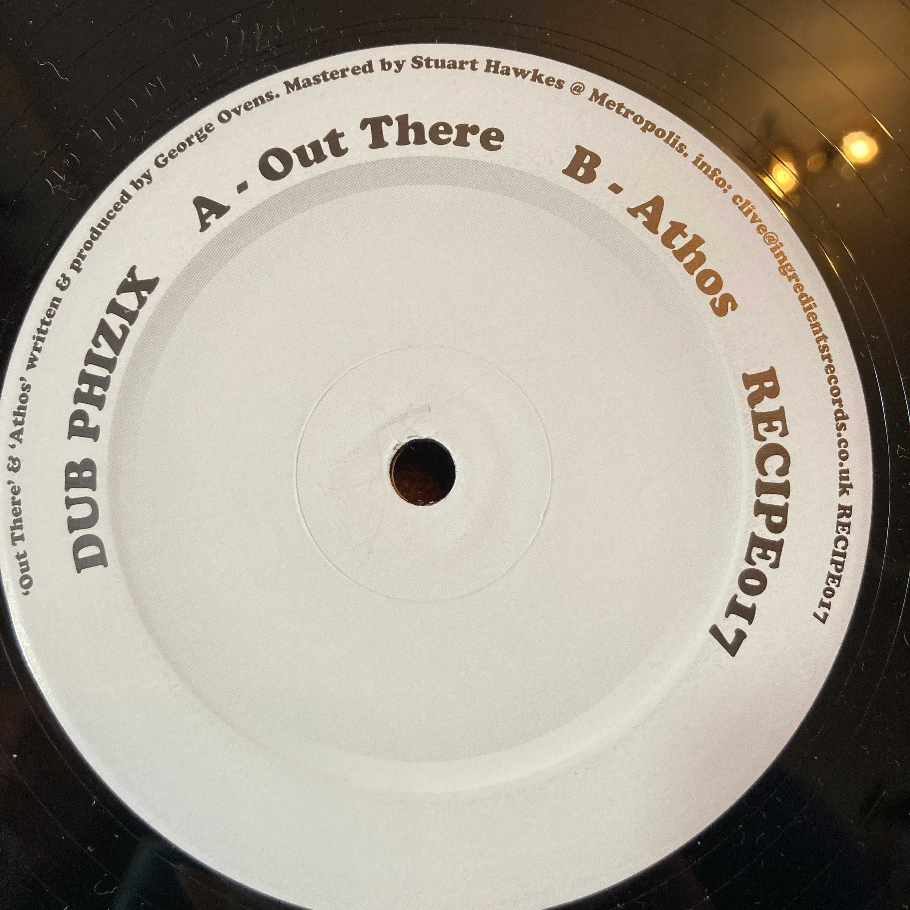 Drum and Bass płyta winylowa Dub Phizix – Out There / Athos 1210 pdx