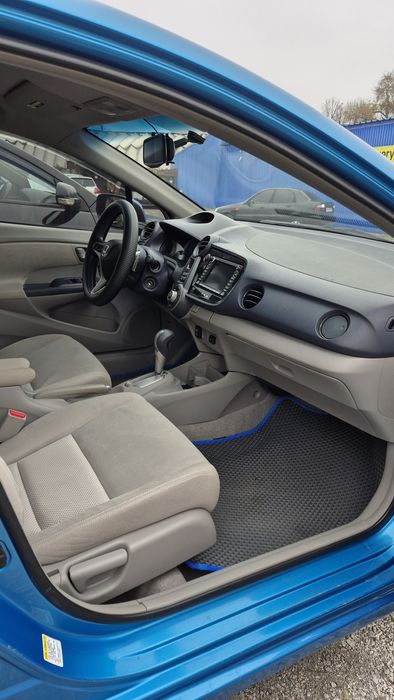 Хонда Инсайт Автомат Гибрид