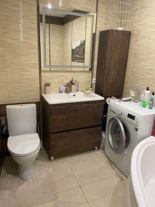 59000 пр.ГАГАРИНА 45а Продам Укомплектованную 3 комн кварт,3 этаж!AS