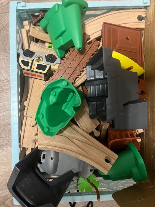 Drewniane tory i klocki