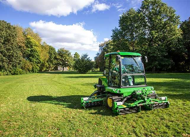 Pole John deere 1905 Kosiarka wrzecionowa Sabo Traktorek Toro Klima