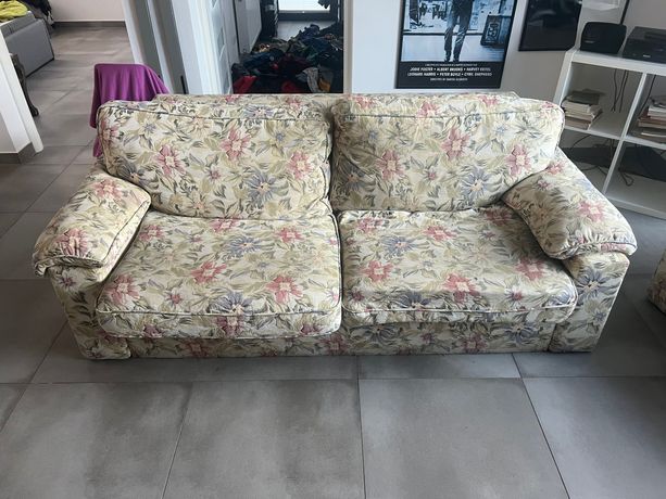 Sofa rozkladana oddam