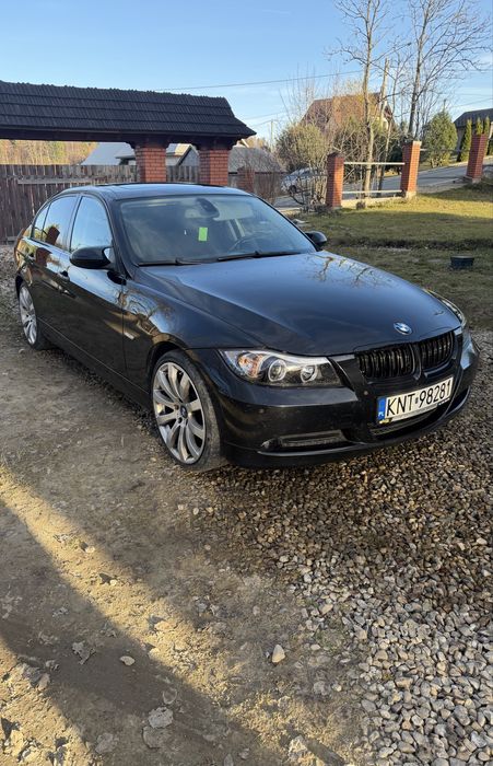 BMW E90 2.0diesel 143km