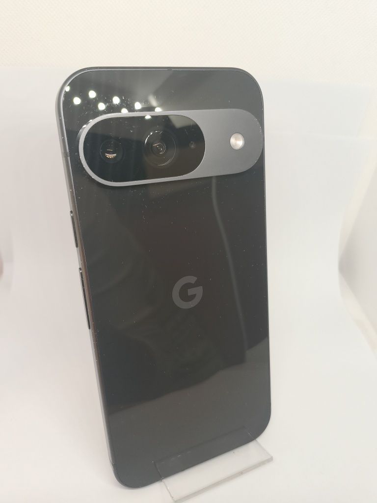 Google Pixel 9 stan bardzo dobry