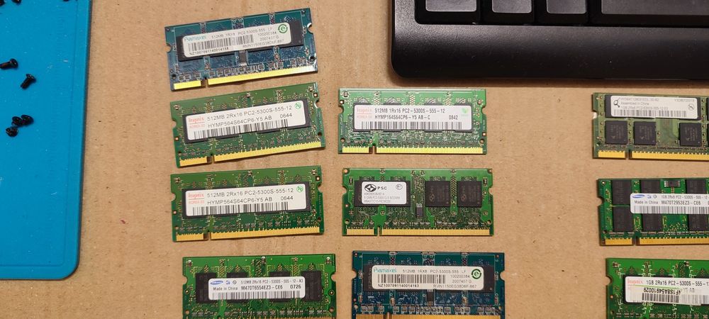 Memória RAM PC2 5300S