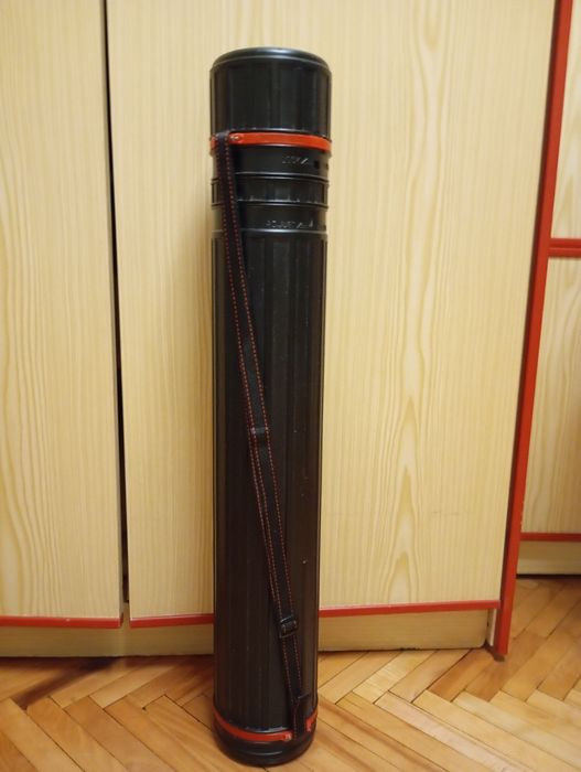 Продаю пластиковый тубус для бумаги и ватмона