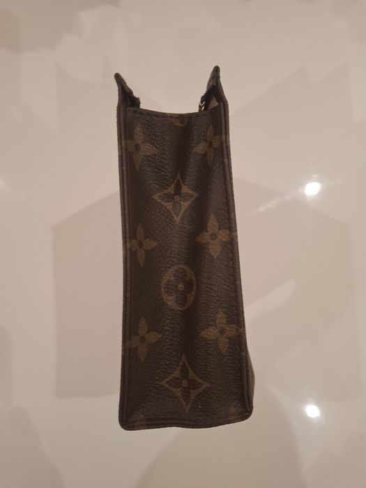 Necessaire Louis Vitton