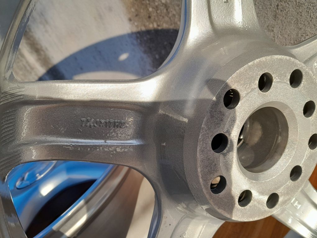 Jantes 17 OZ A11 ET30