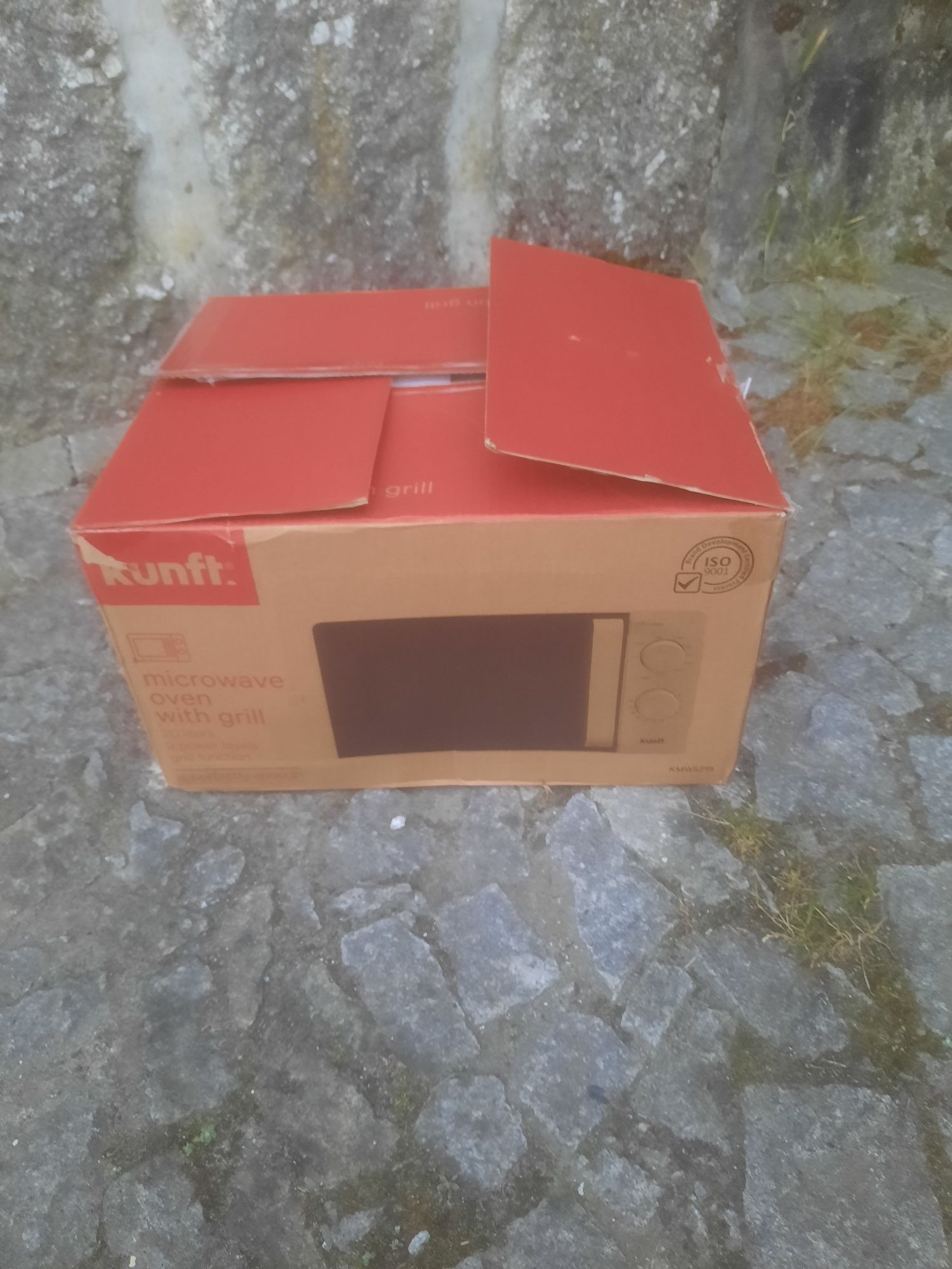 Microondas novo da Kunft