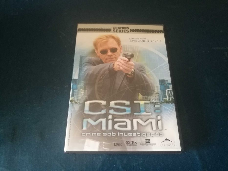 CSI MIAMI - PRIMEIRA SÉRIE - 1.1 - 1.4	DVD (legendagem em Português)