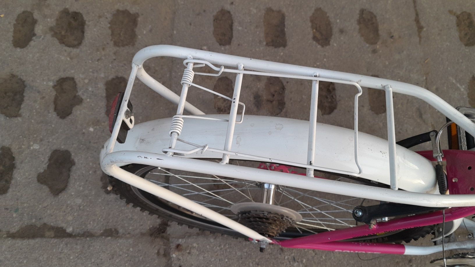 Rower 24 cale  dla dziewczynki