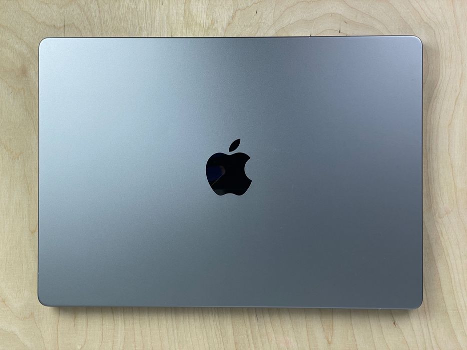 2023 MacBook Pro A2918 14" M3 16GB 512 GB