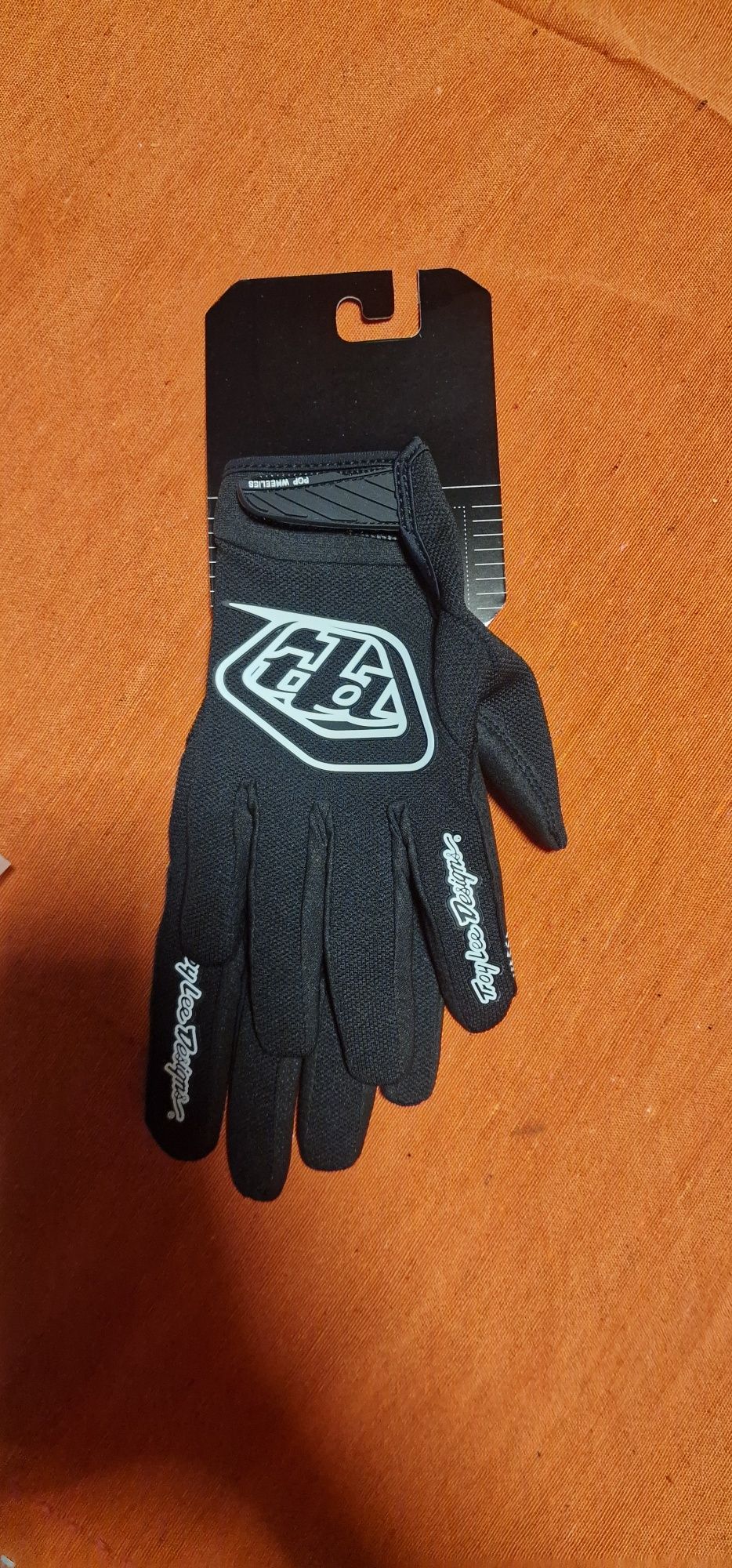 Luvas troy lee design