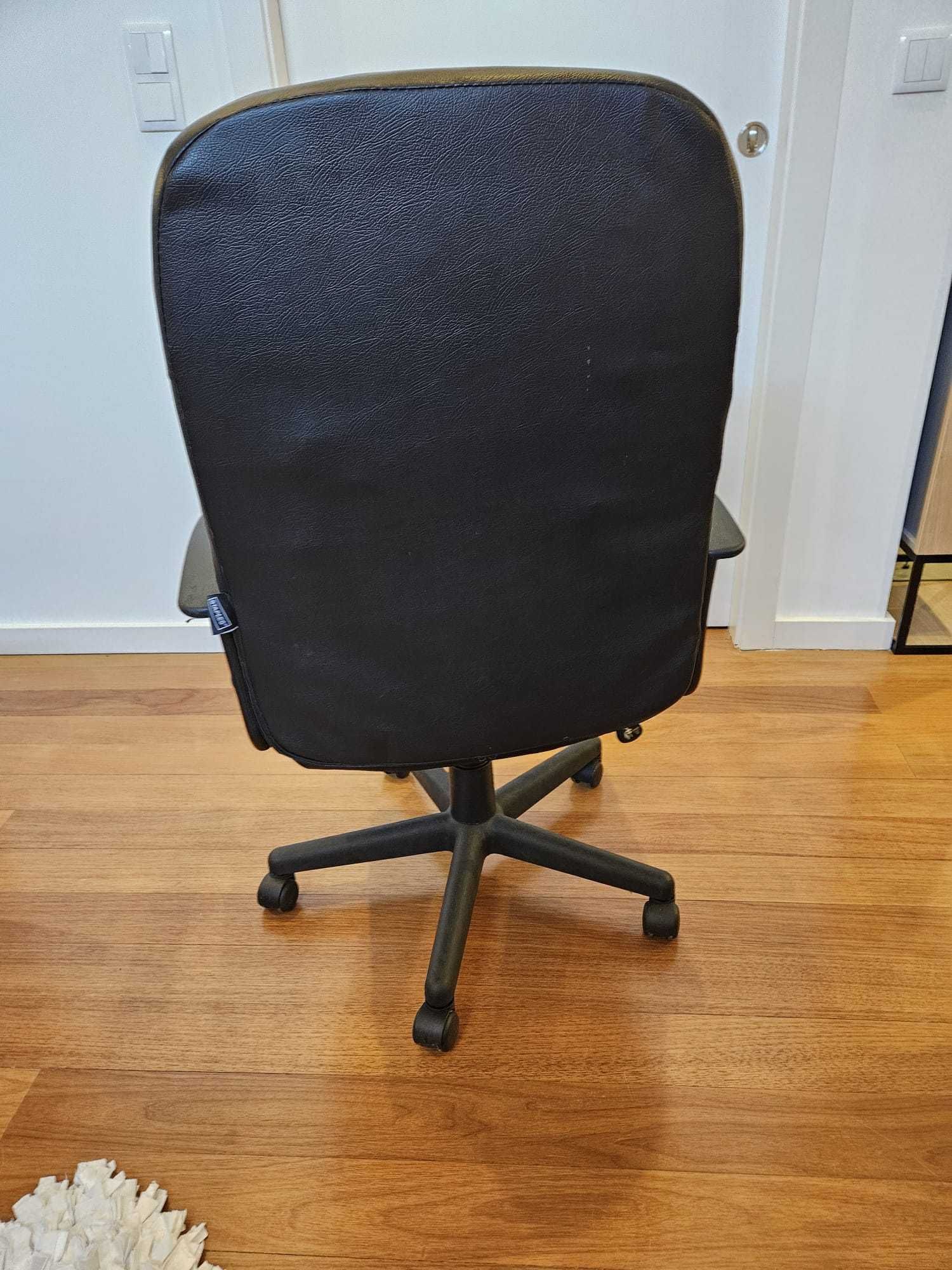 Cadeira de escritório - como nova