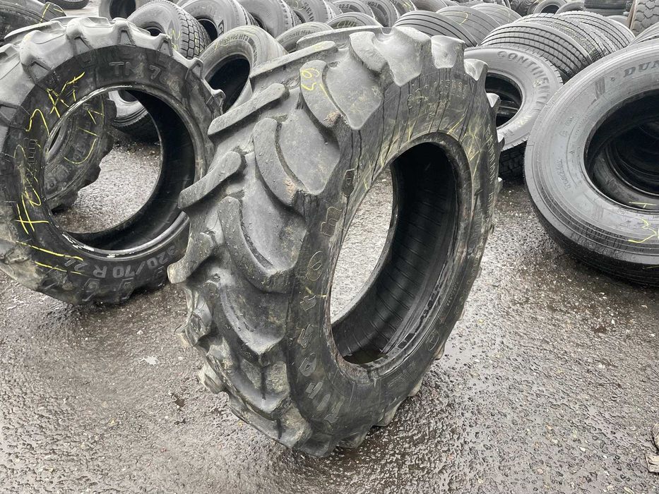 320/85R24 12.4R24 12.4-24 Opona Radialna FIRESTONE 80%